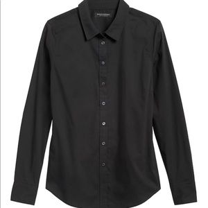 Banana Republic Non Iron Fitted Button Down